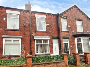 Front External- click for photo gallery